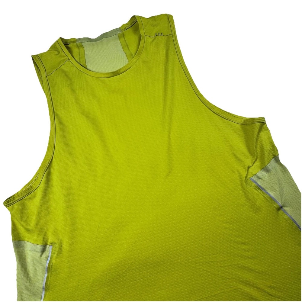 Lululemon Fast and Free Tank Men L Yellow Sleeveless Gym Running Wicking